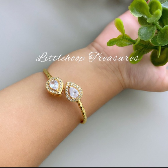 Baby Gold Bangle | kids gold adjustable bangle | gold bangle for girl toddler - Picture 6 of 6